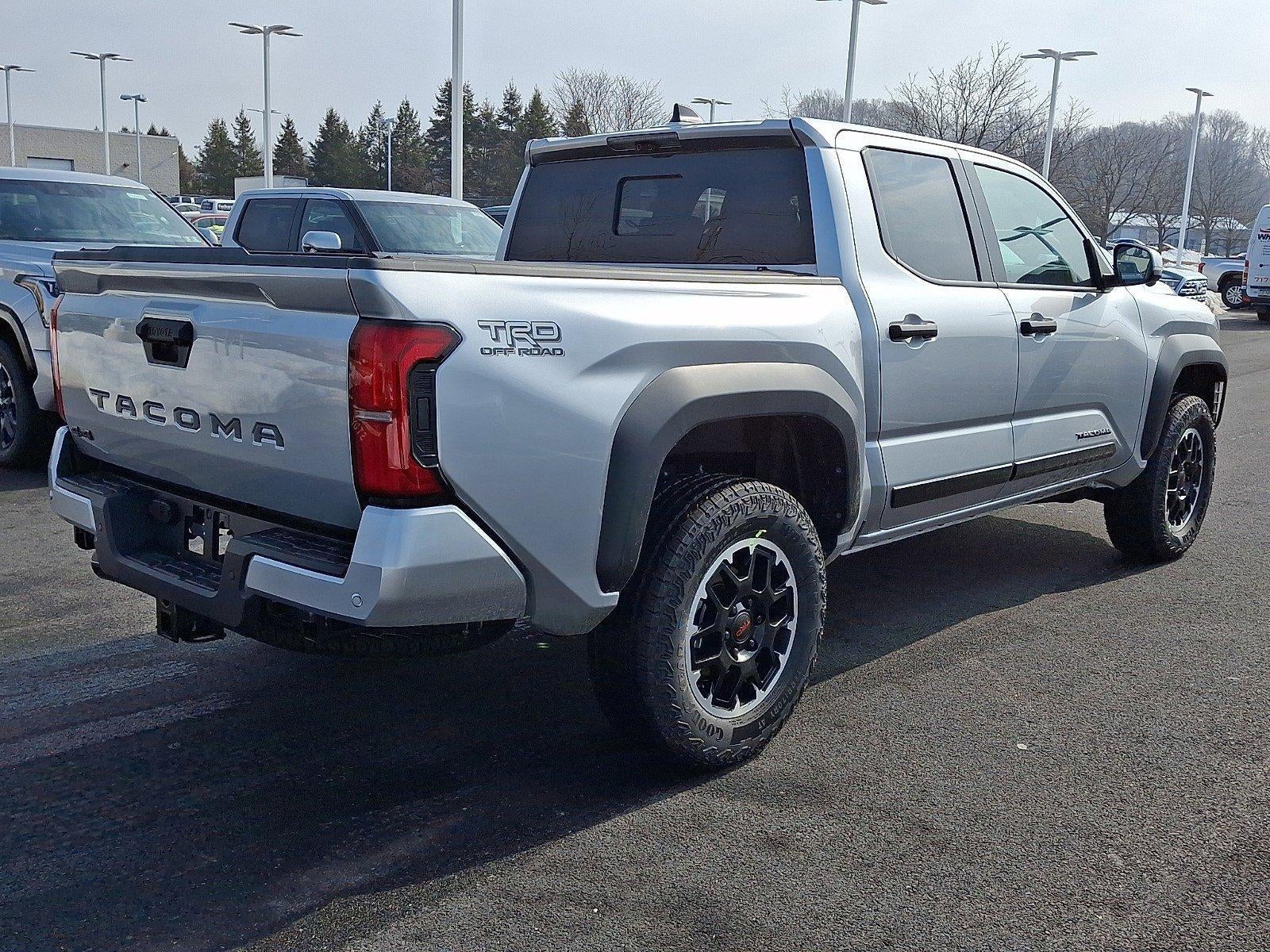 2026 Toyota Tacoma 4WD 4WD TRD Off Road Double Cab 5' Bed AT (Natl)