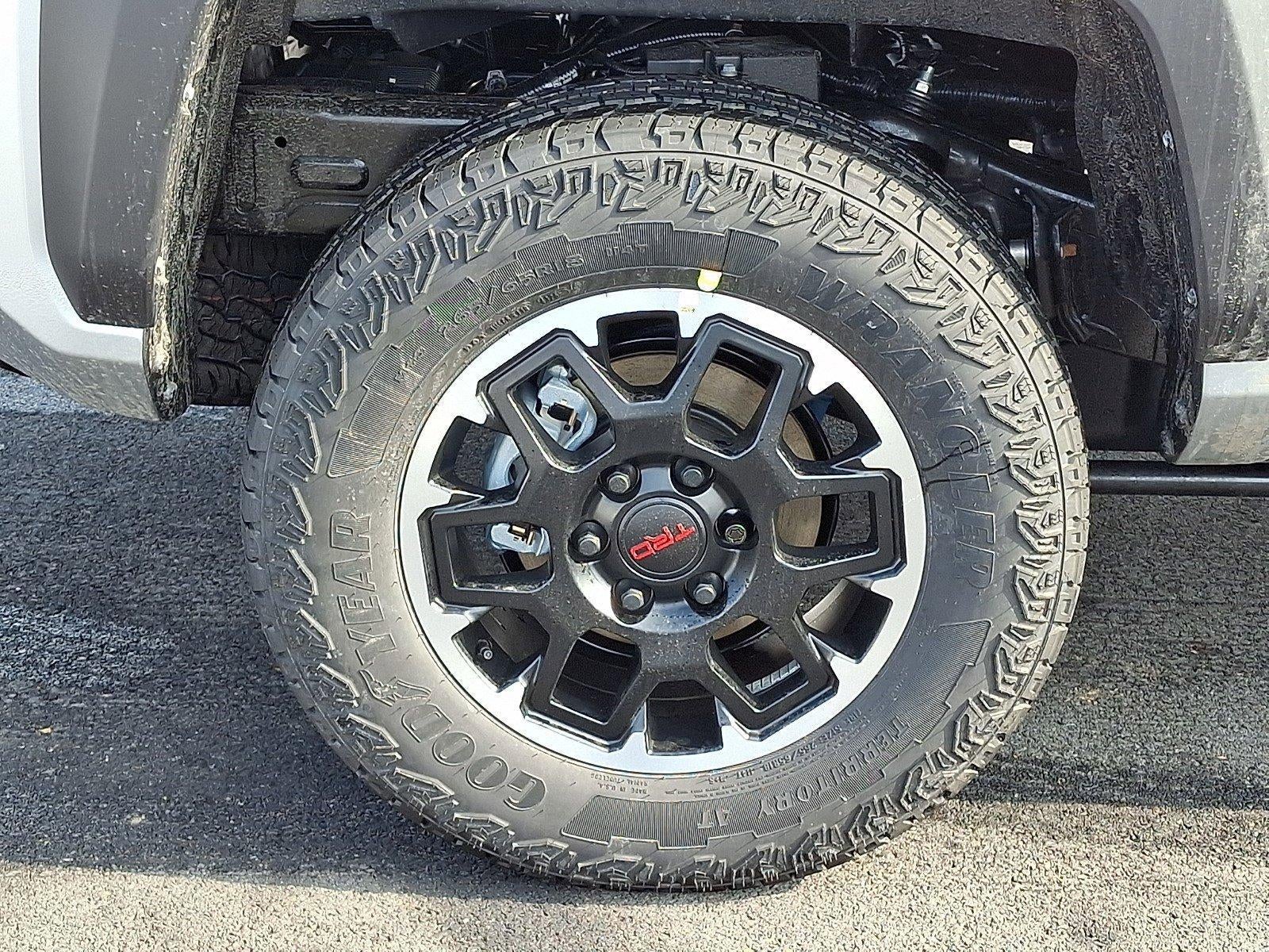 2026 Toyota Tacoma 4WD 4WD TRD Off Road Double Cab 5' Bed AT (Natl)