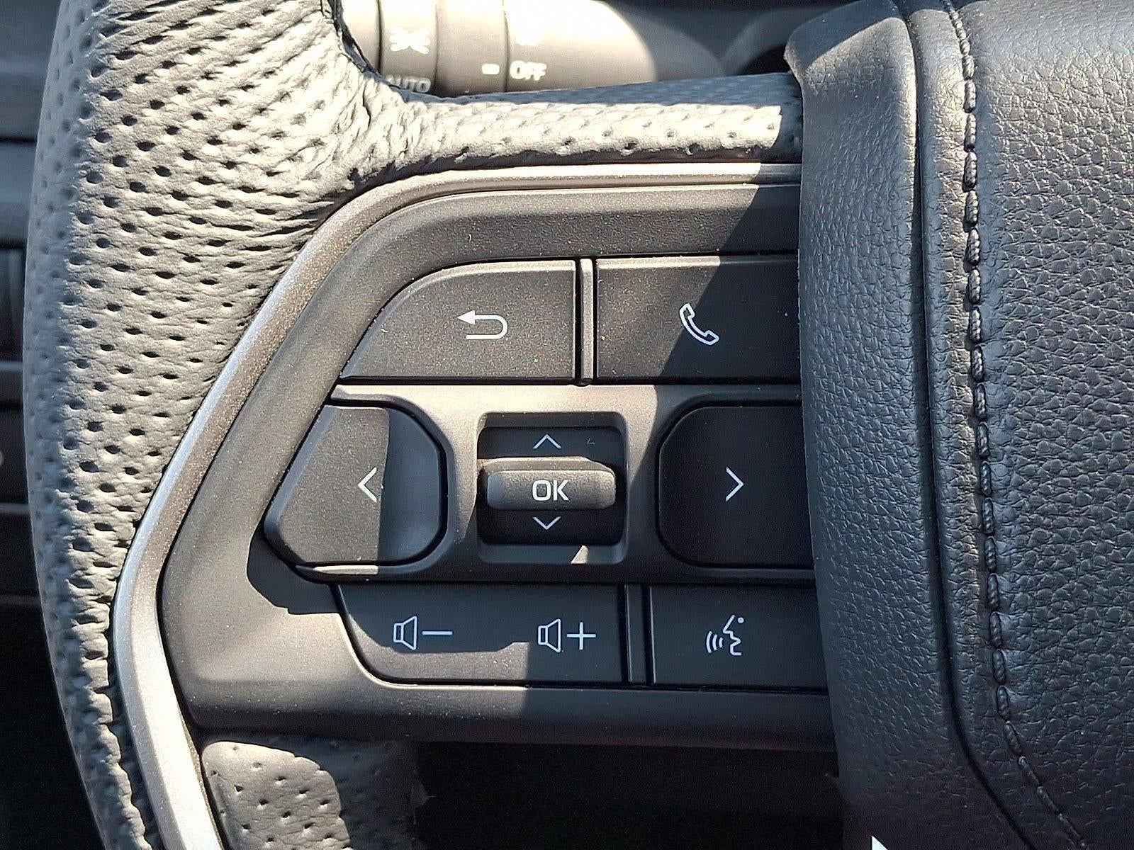 2026 Toyota Tacoma 4WD 4WD Limited Double Cab 5' Bed AT (Natl)