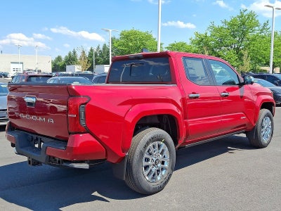 2026 Toyota Tacoma 4WD 4WD Limited Double Cab 5' Bed AT (Natl)