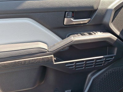 2026 Toyota Tacoma 4WD 4WD Limited Double Cab 5' Bed AT (Natl)