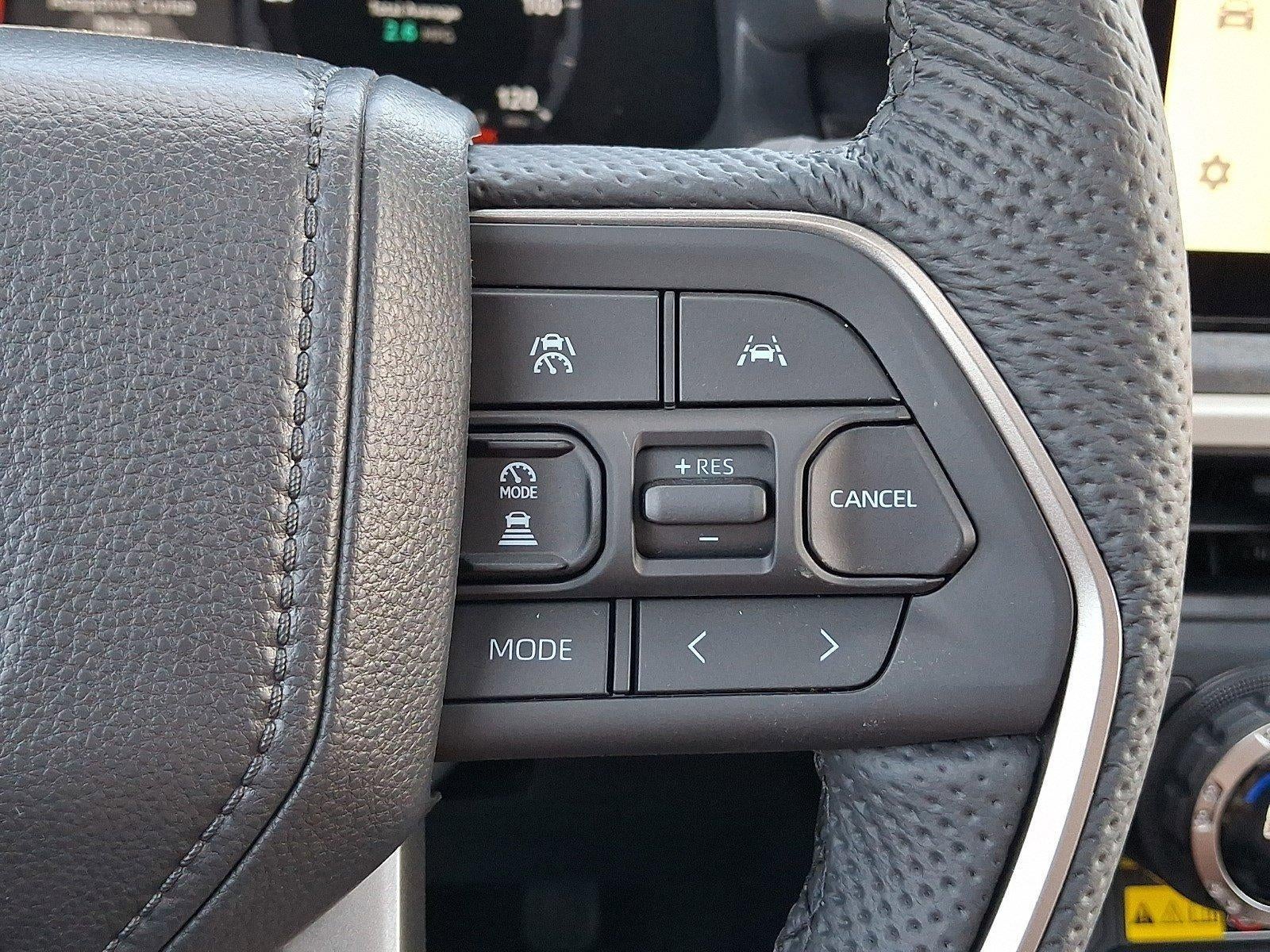 2026 Toyota Tacoma 4WD 4WD Limited Double Cab 5' Bed AT (Natl)