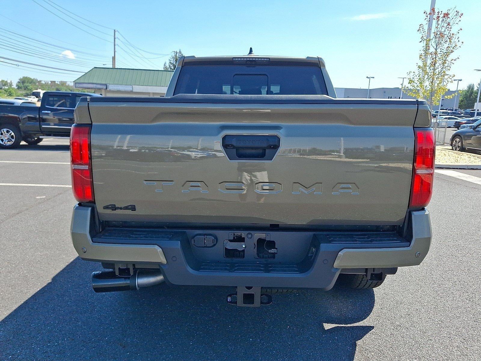 2026 Toyota Tacoma 4WD 4WD TRD Off Road Double Cab 5' Bed AT (Natl)