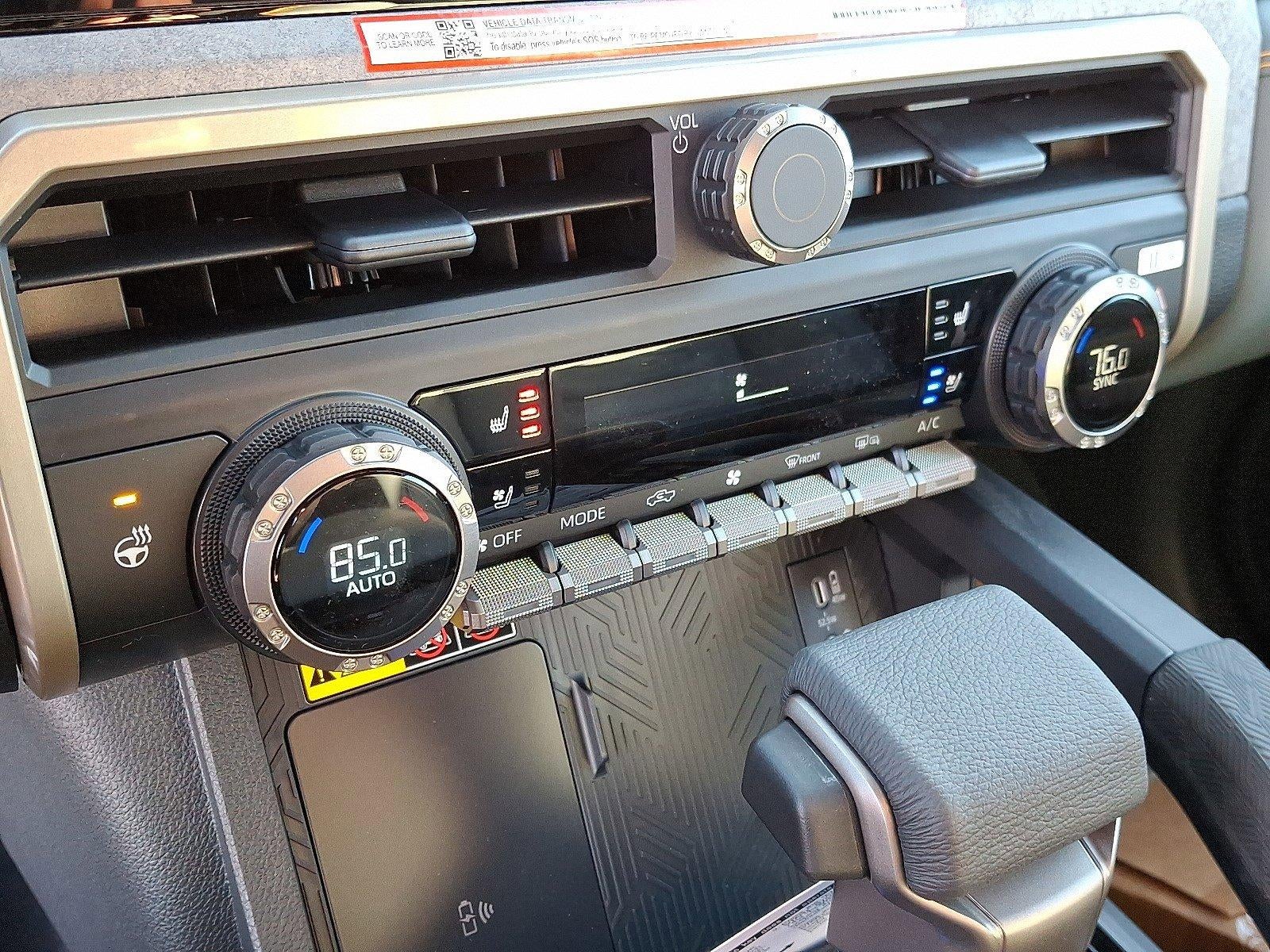 2026 Toyota Tacoma 4WD 4WD TRD Sport Hybrid Double Cab 5' Bed AT (Natl)