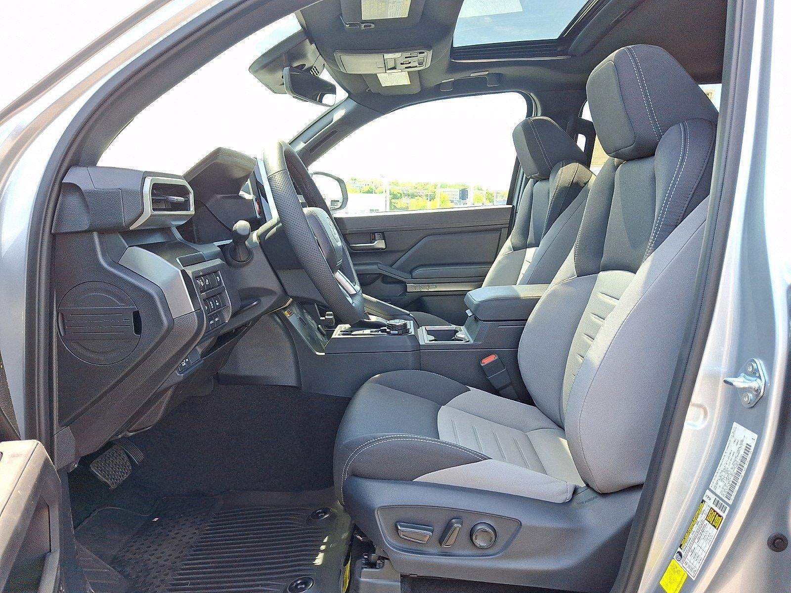 2026 Toyota Tacoma 4WD 4WD TRD Off Road Hybrid Double Cab 5' Bed AT (Natl)