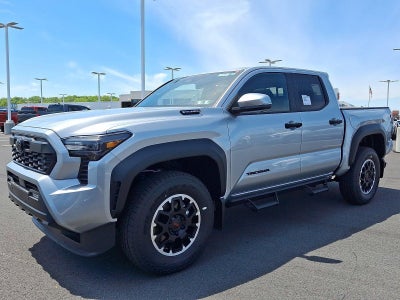 2026 Toyota Tacoma 4WD 4WD TRD Off Road Hybrid Double Cab 5' Bed AT (Natl)