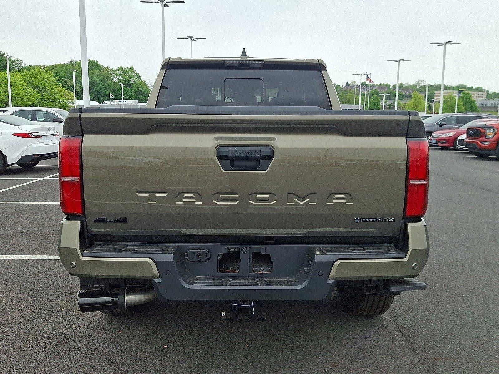 2026 Toyota Tacoma 4WD 4WD TRD Sport Hybrid Double Cab 5' Bed AT (Natl)