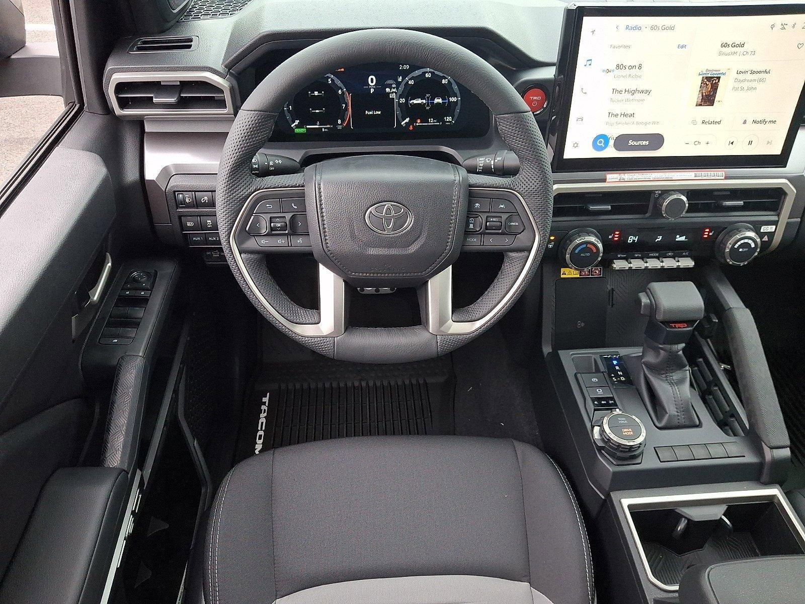 2026 Toyota Tacoma 4WD 4WD TRD Sport Hybrid Double Cab 5' Bed AT (Natl)