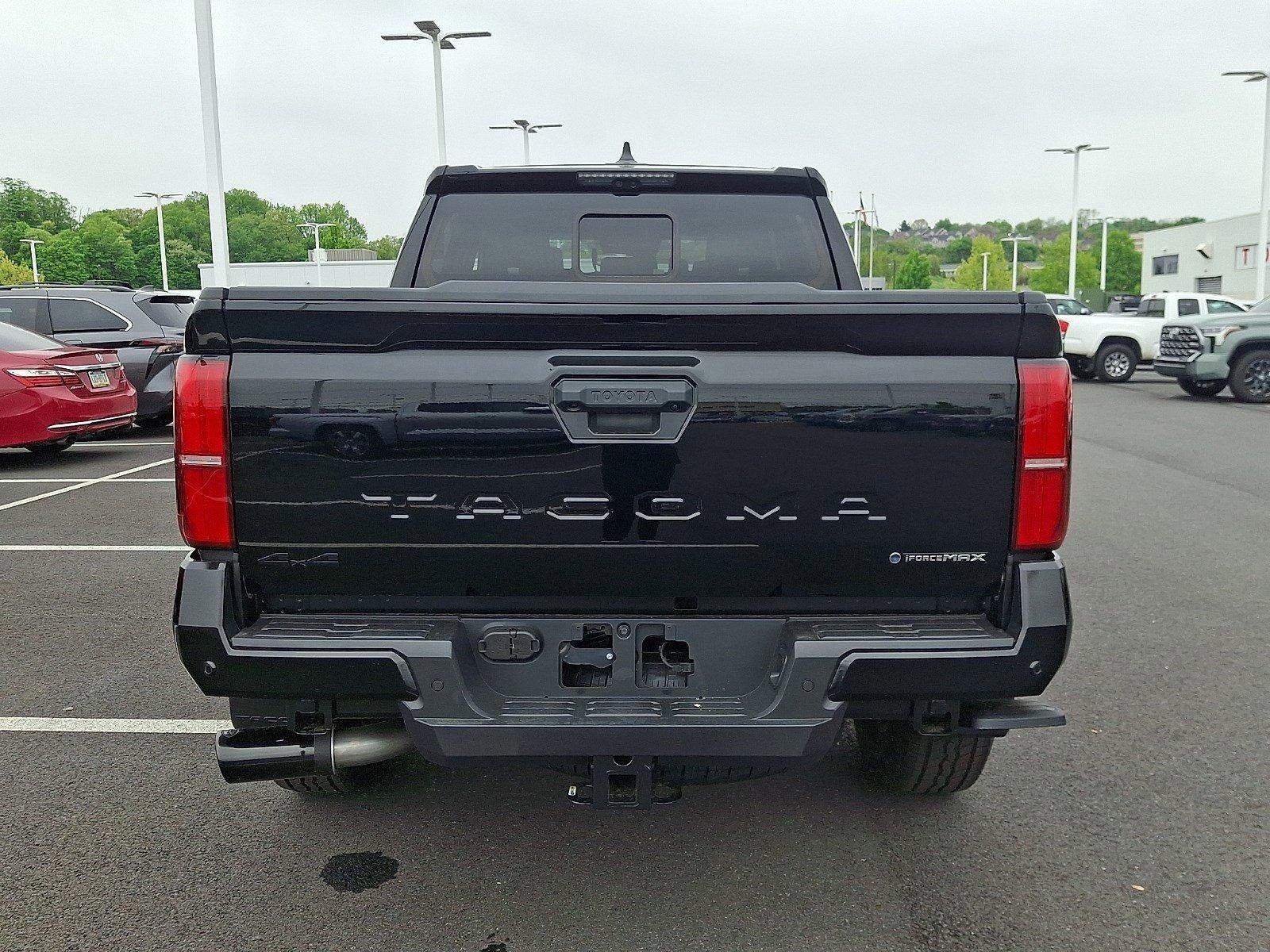2026 Toyota Tacoma 4WD 4WD TRD Off Road Hybrid Double Cab 5' Bed AT (Natl)