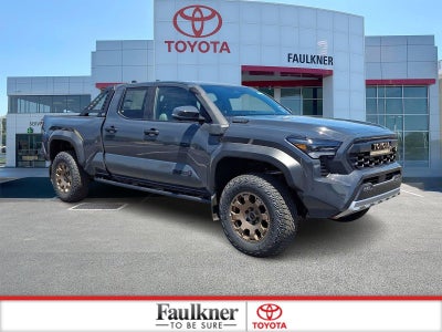 2026 Toyota Tacoma 4WD 4WD Trailhunter Hybrid Double Cab 5' Bed AT (Natl)