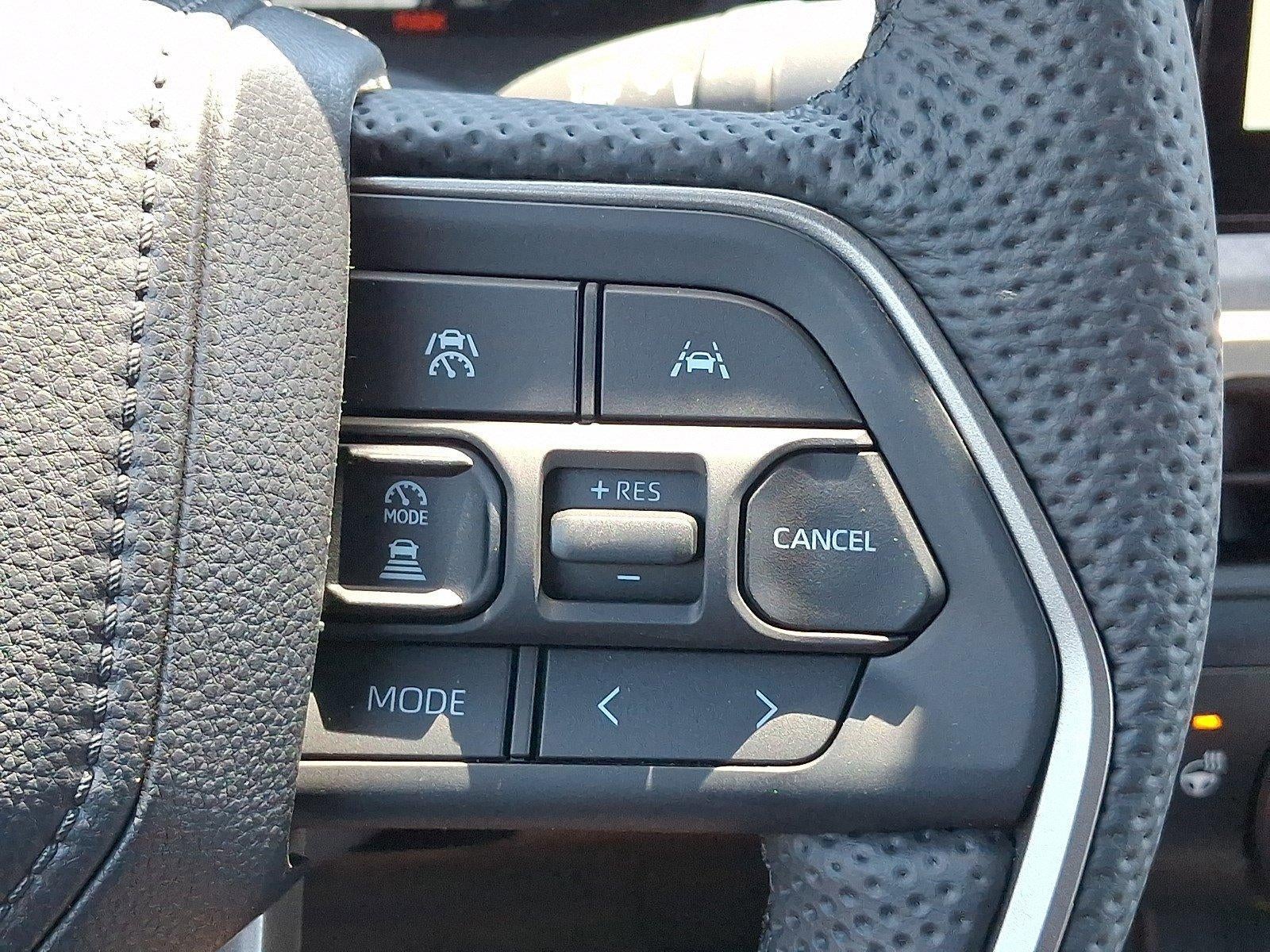 2026 Toyota Tacoma 4WD 4WD Trailhunter Hybrid Double Cab 5' Bed AT (Natl)
