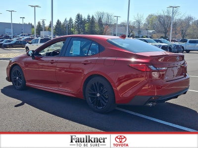2025 Toyota Camry SE (SE)