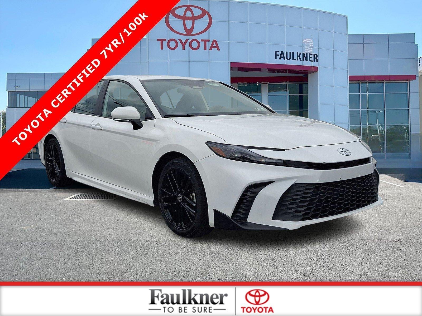 2025 Toyota Camry SE (SE)