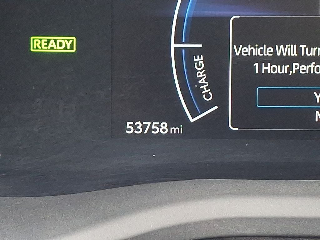 2025 Toyota Camry SE (SE)