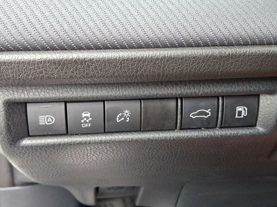 2025 Toyota Camry SE (SE)