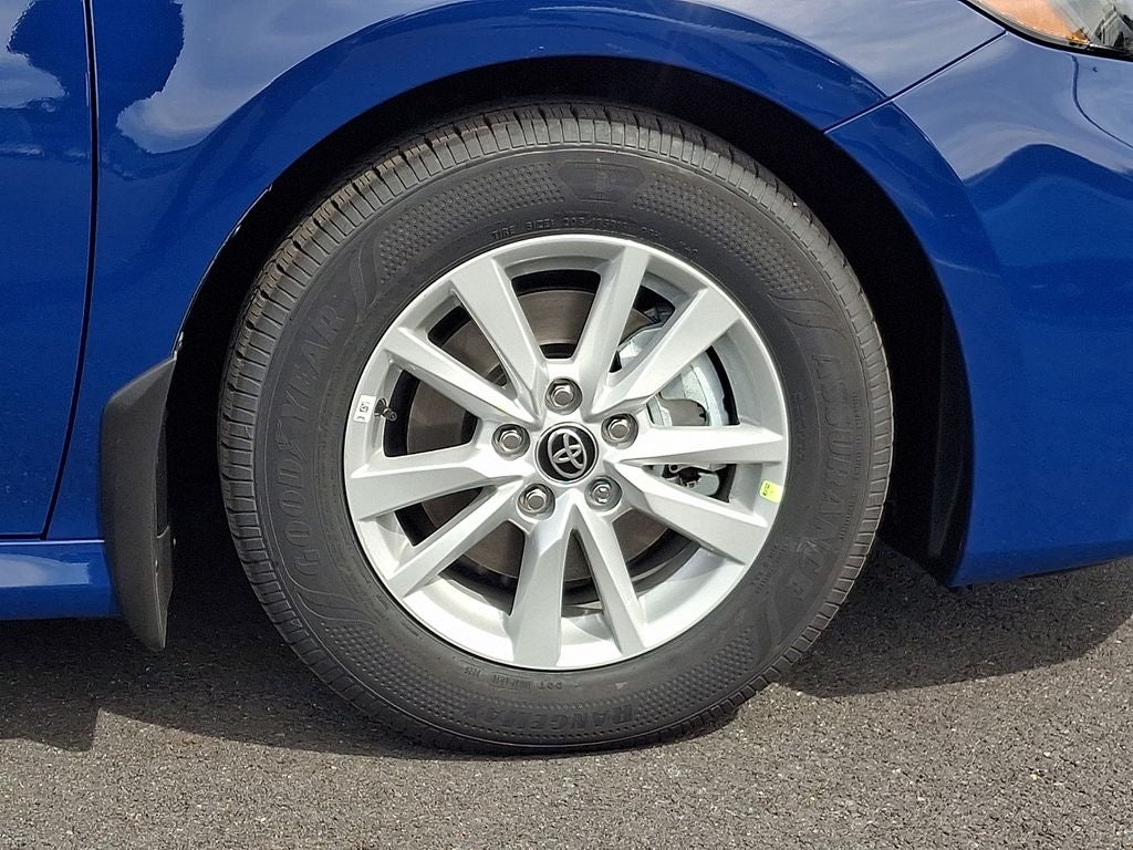 2026 Toyota Camry LE (SE)