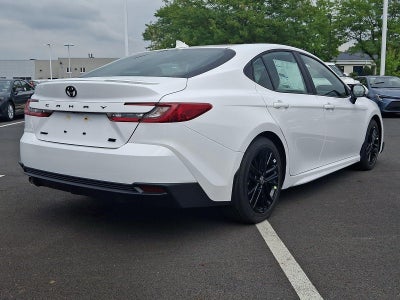 2026 Toyota Camry SE (SE)