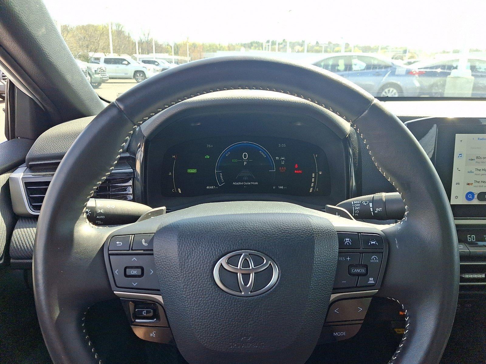 2025 Toyota Camry LE (SE)