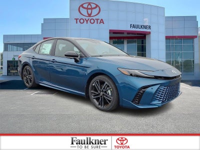 2026 Toyota Camry LE (SE)