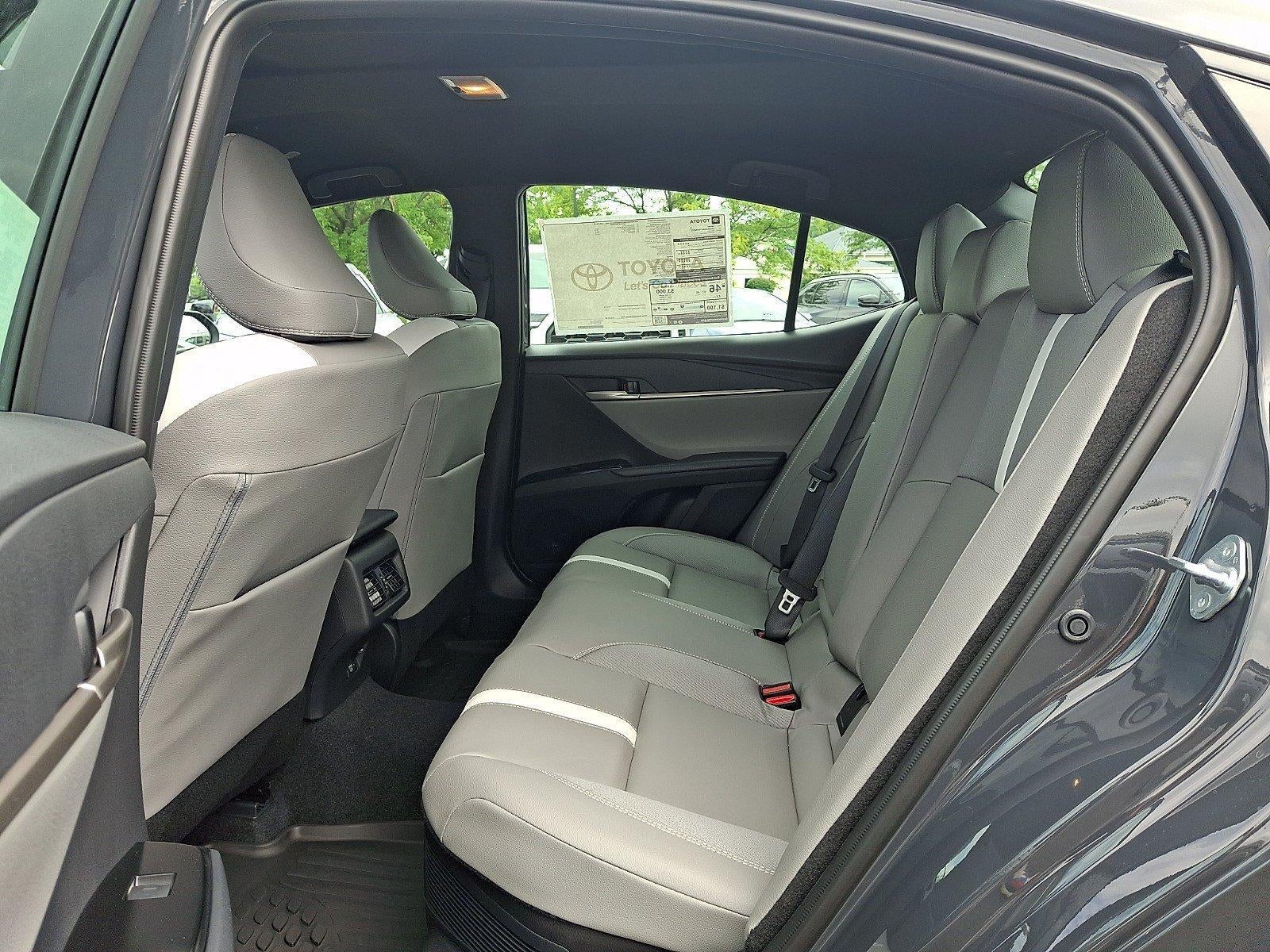 2026 Toyota Camry SE (SE)