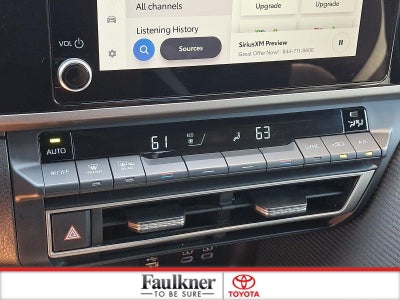 2025 Toyota Camry SE (SE)
