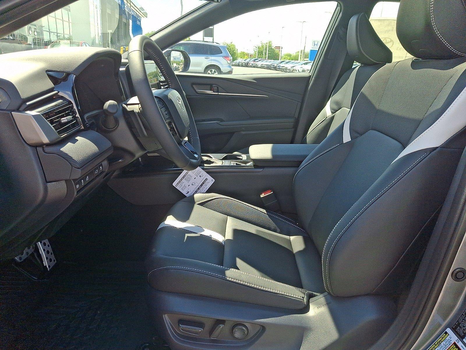 2026 Toyota Camry SE (SE)