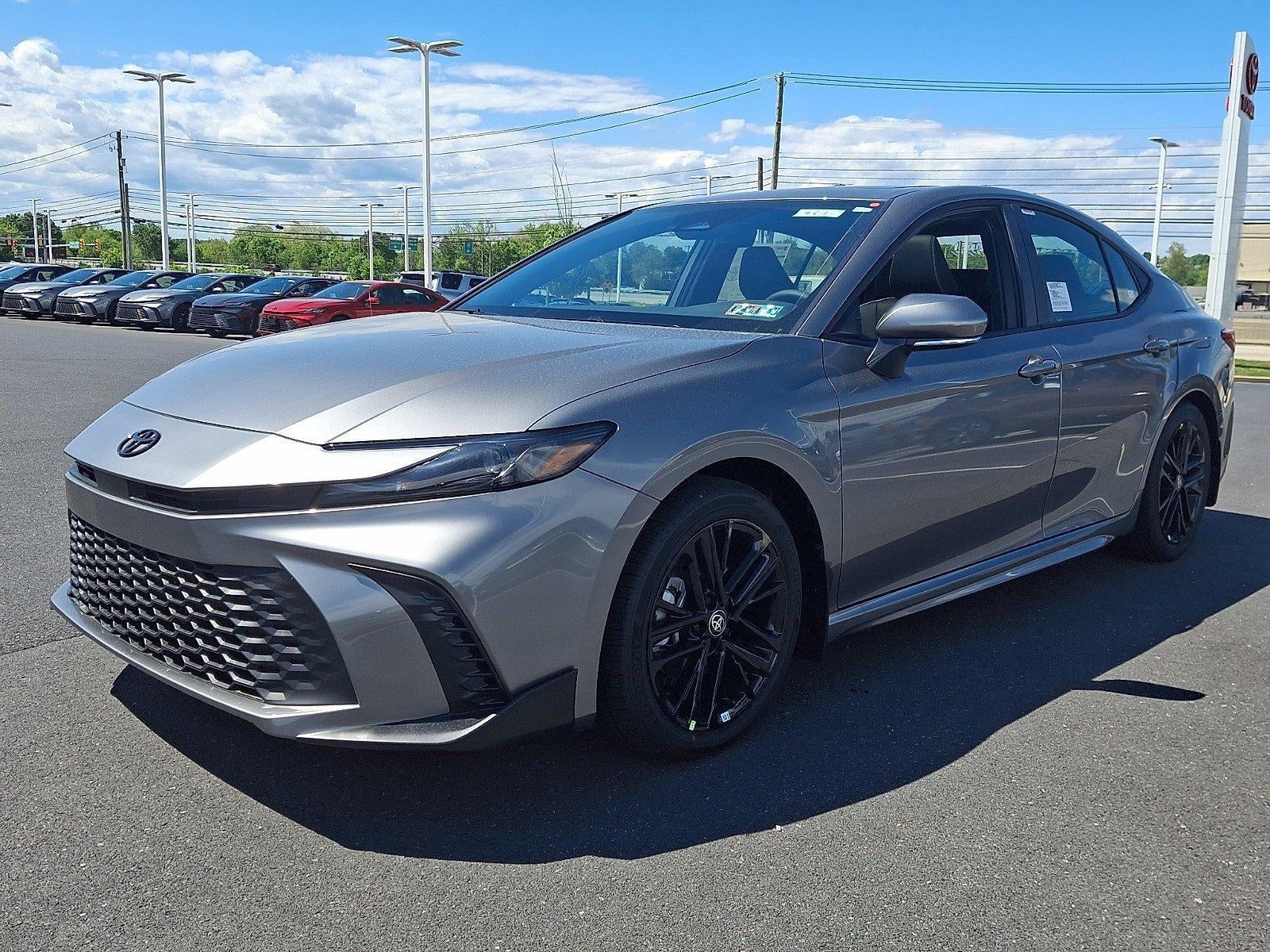 2026 Toyota Camry SE (SE)