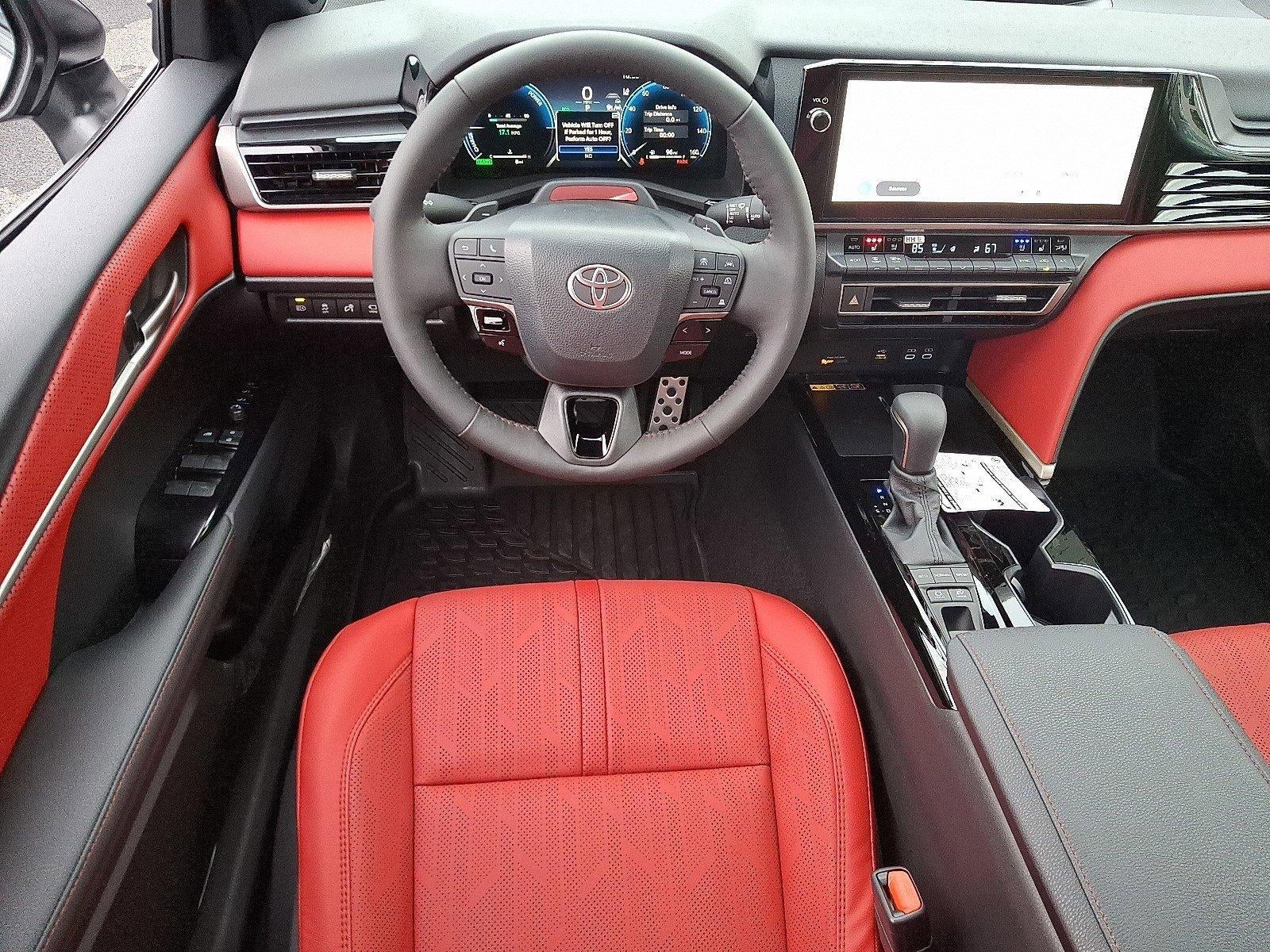 2026 Toyota Camry XSE (Natl)