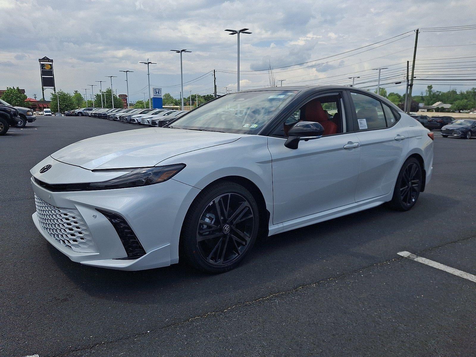 2026 Toyota Camry XSE (Natl)