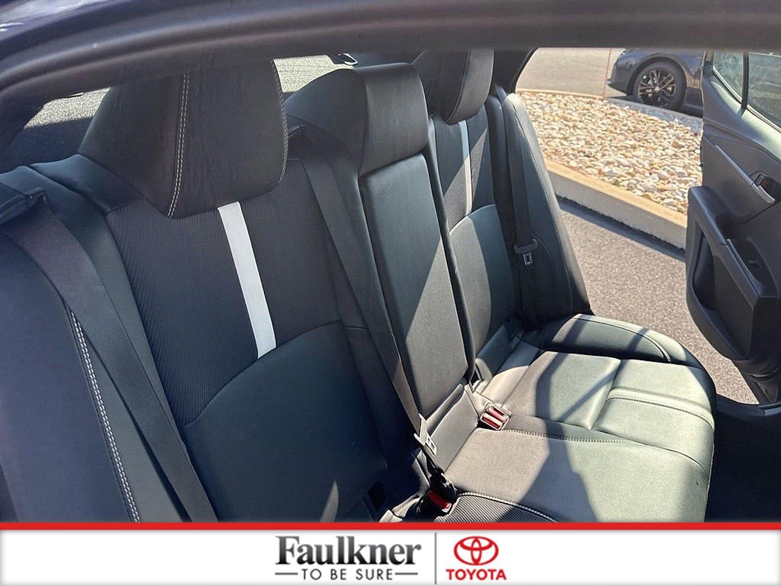 2025 Toyota Camry SE (SE)