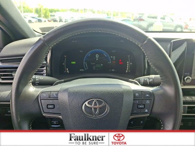 2025 Toyota Camry SE (SE)