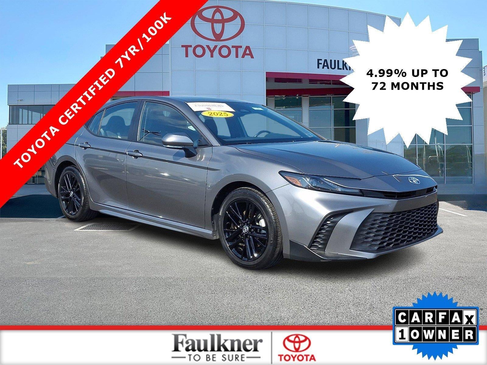 2025 Toyota Camry SE (SE)