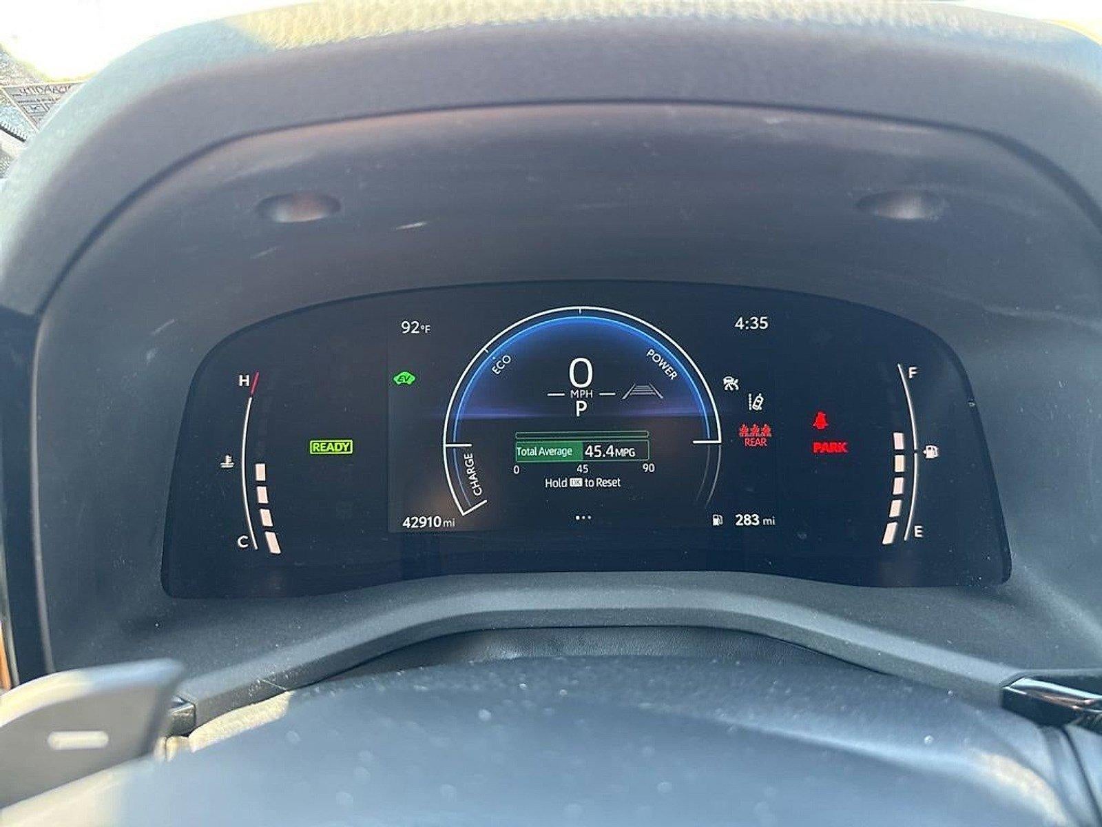 2025 Toyota Camry SE (SE)