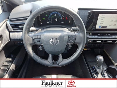 2025 Toyota Camry SE (SE)