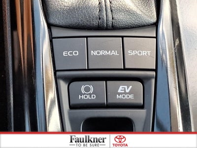 2025 Toyota Camry SE (SE)