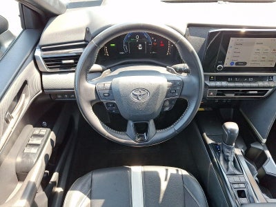 2025 Toyota Camry SE (SE)