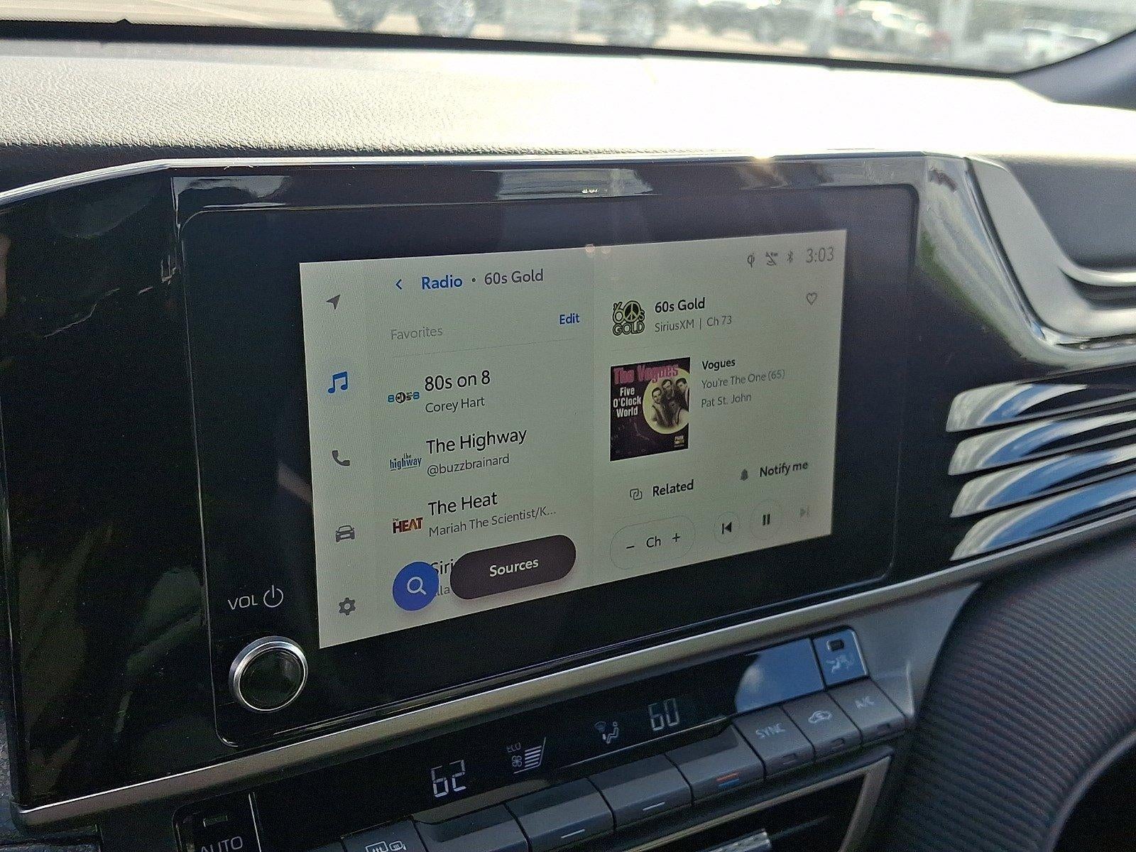 2025 Toyota Camry SE (SE)