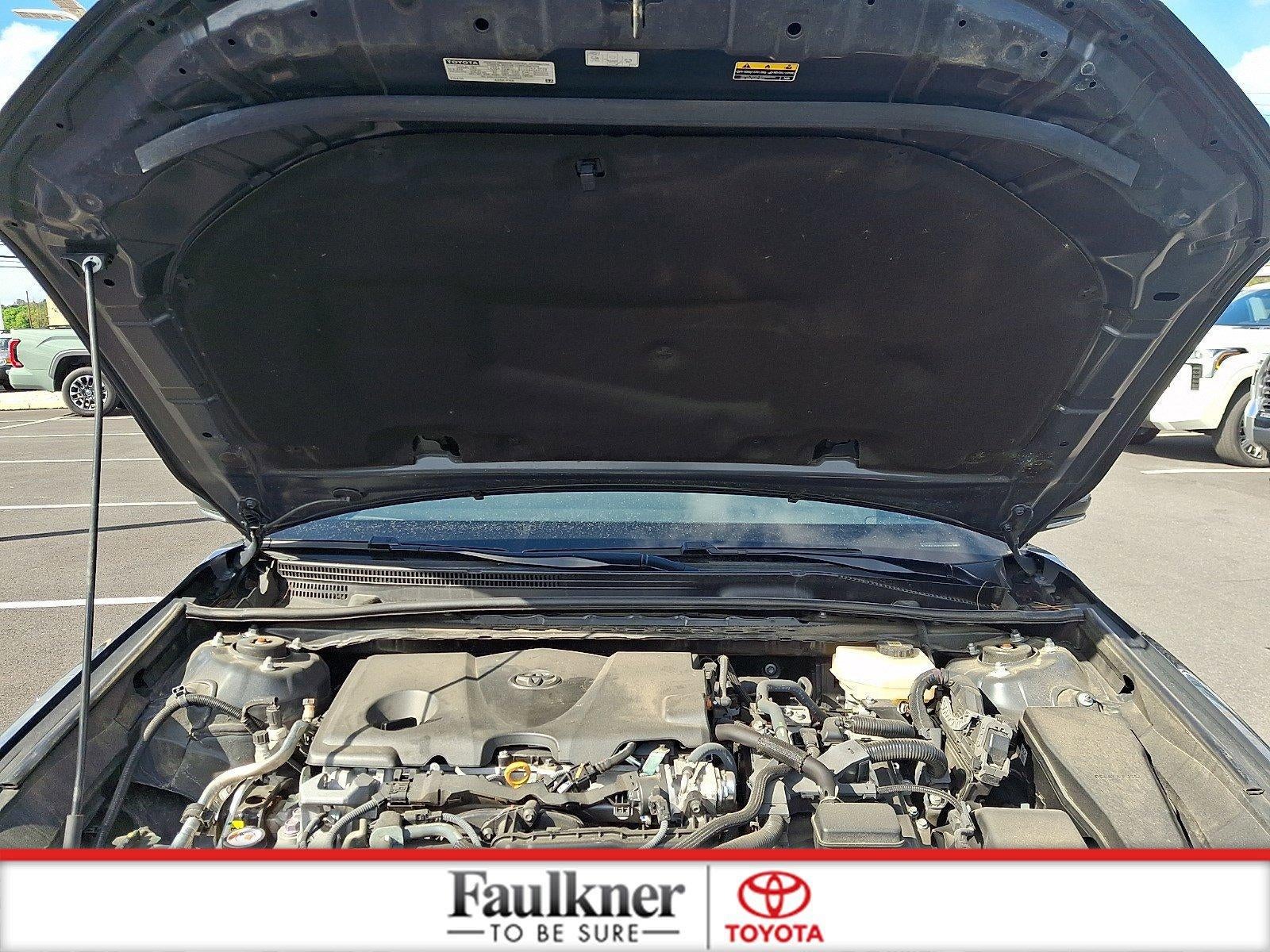 2025 Toyota Camry SE (SE)