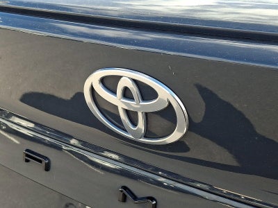 2025 Toyota Camry SE (SE)