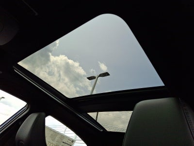 2026 Toyota Camry XSE (Natl)