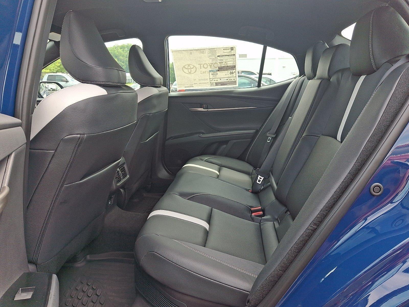 2026 Toyota Camry SE (SE)