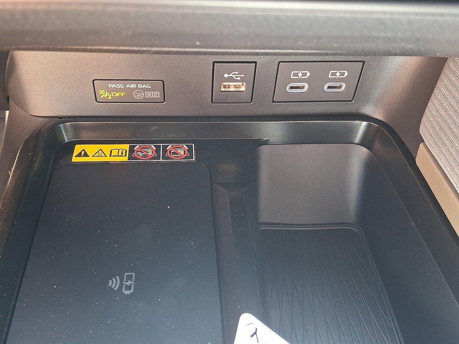 2026 Toyota Camry SE (SE)