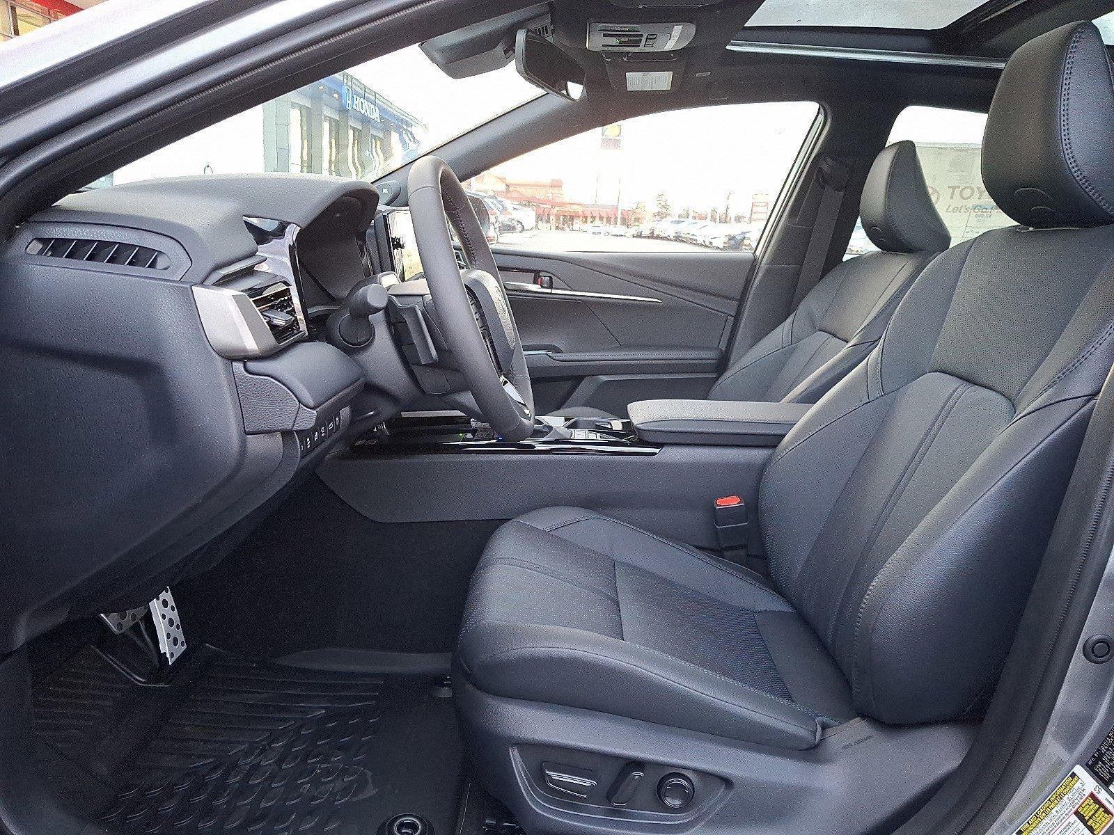 2026 Toyota Camry XSE (Natl)