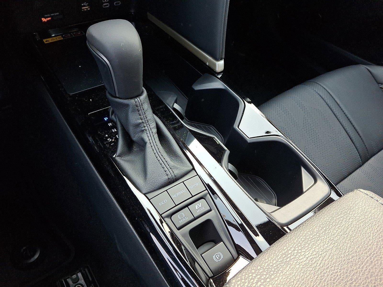 2026 Toyota Camry XSE (Natl)