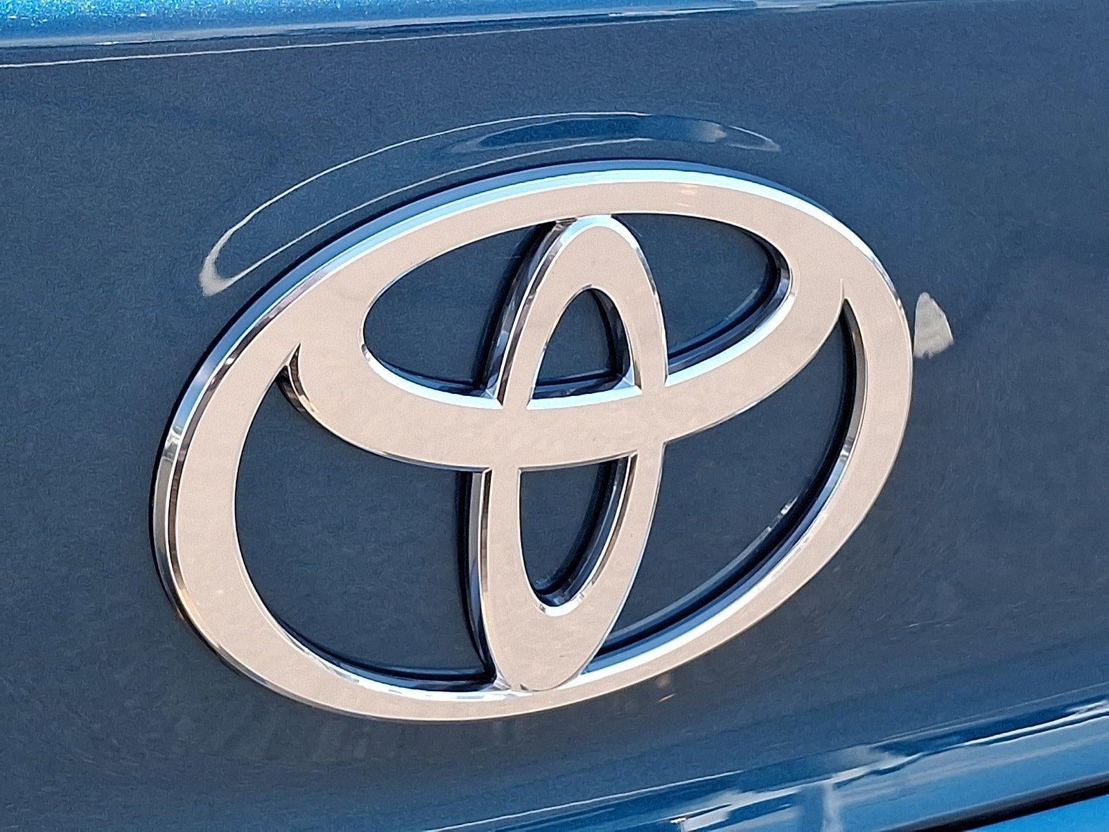 2026 Toyota Camry LE (SE)