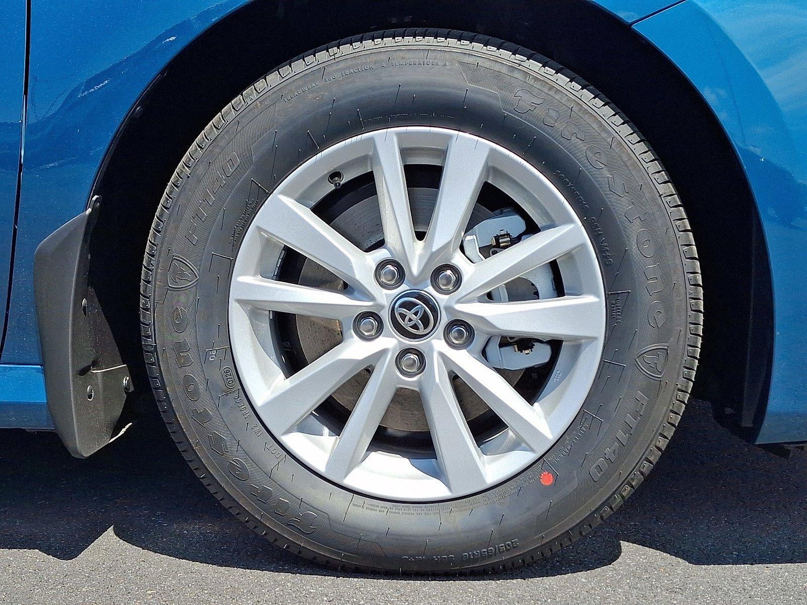 2026 Toyota Camry LE (SE)