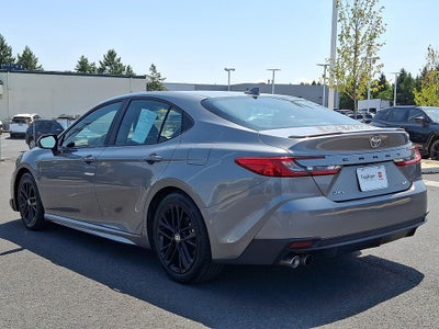 2025 Toyota Camry SE (SE)