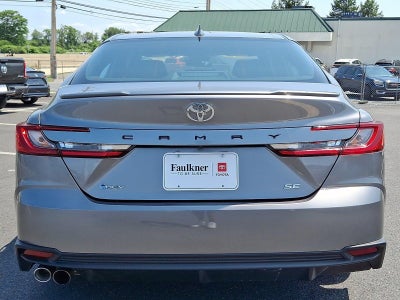 2025 Toyota Camry SE (SE)