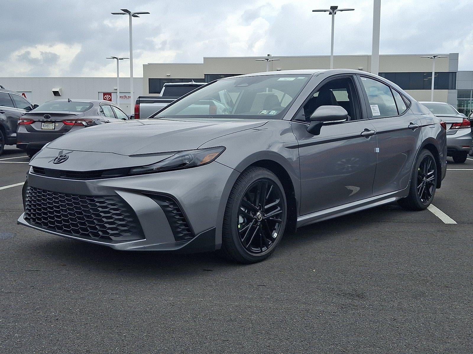 2026 Toyota Camry SE (SE)