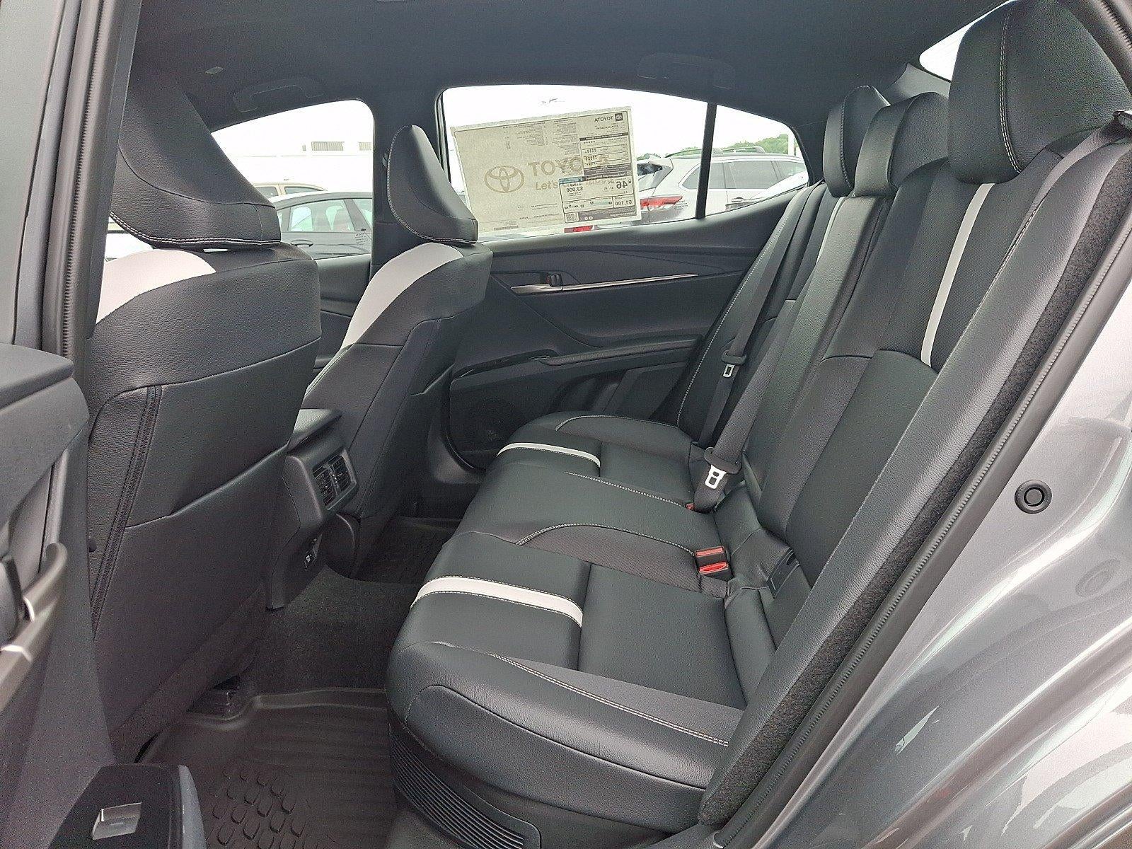 2026 Toyota Camry SE (SE)